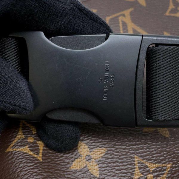 ルイヴィトン ボディバッグ モノグラム・マカサー クリストファー・バムバッグ M45337 ヴィトン メンズ ブラック 黒