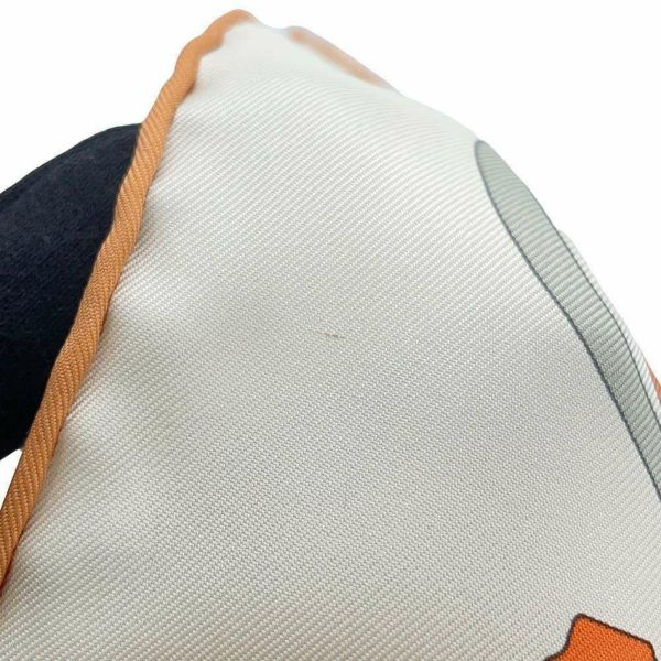 エルメス スカーフ カレ90 鞭のライン La Ligne Coup de Fouet