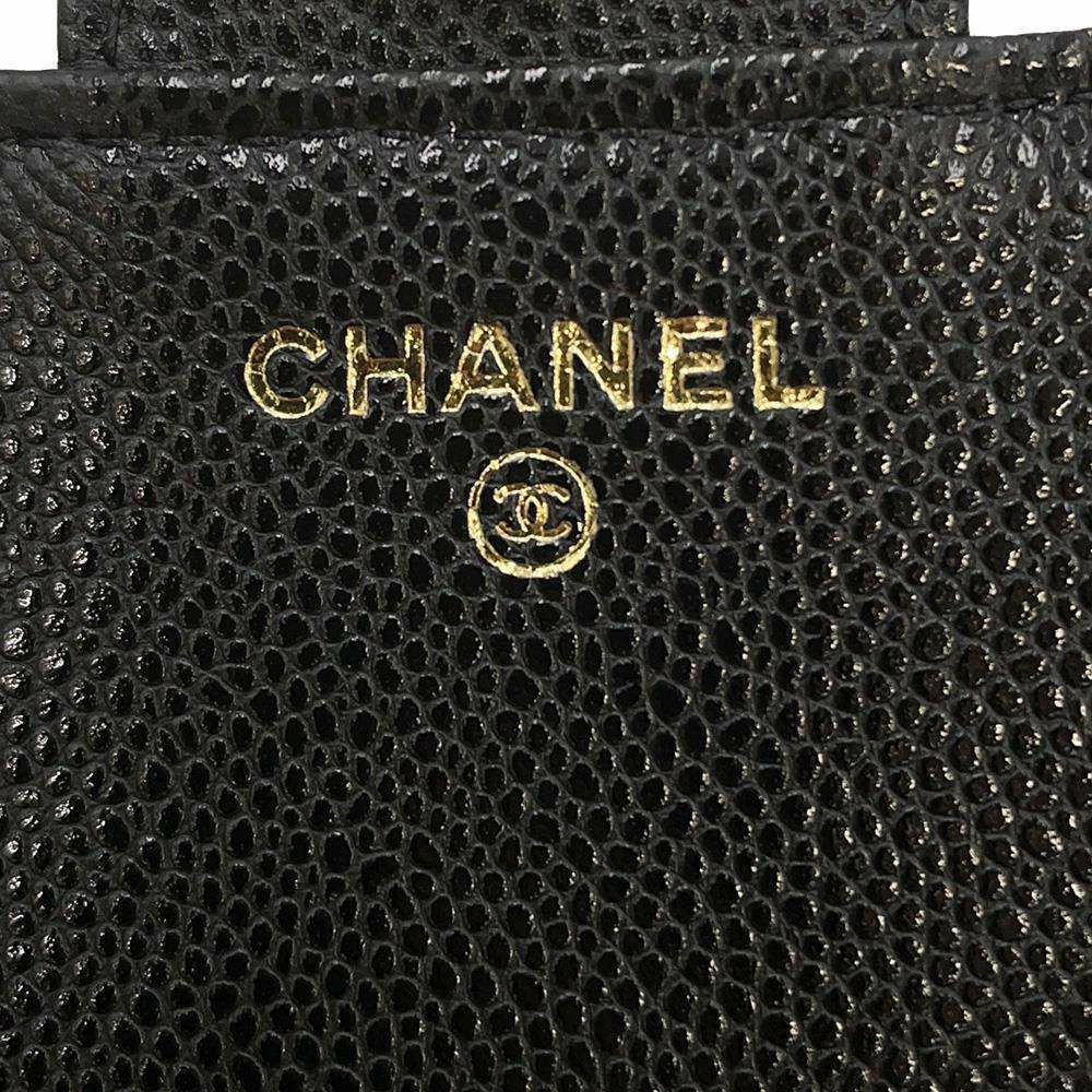 シャネル チェーンショルダーバッグ フラップ フォンケース マトラッセ ココマーク キャビアスキン AP2096 CHANEL ポシェット 黒