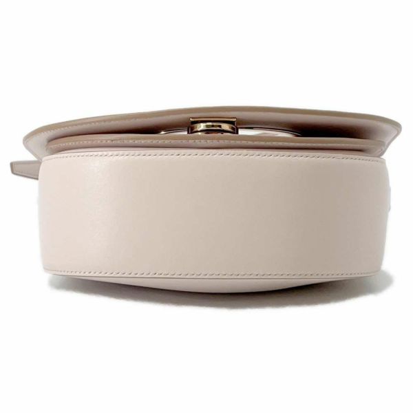 サルヴァトーレ・フェラガモ チェーンショルダーバッグ ガンチーニ レザー AU 21 G998 Ferragamo