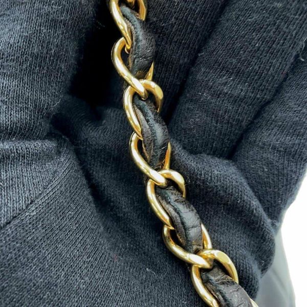シャネル チェーンショルダーバッグ マトラッセ25 ココマーク ダイアナ A01165 CHANEL 黒