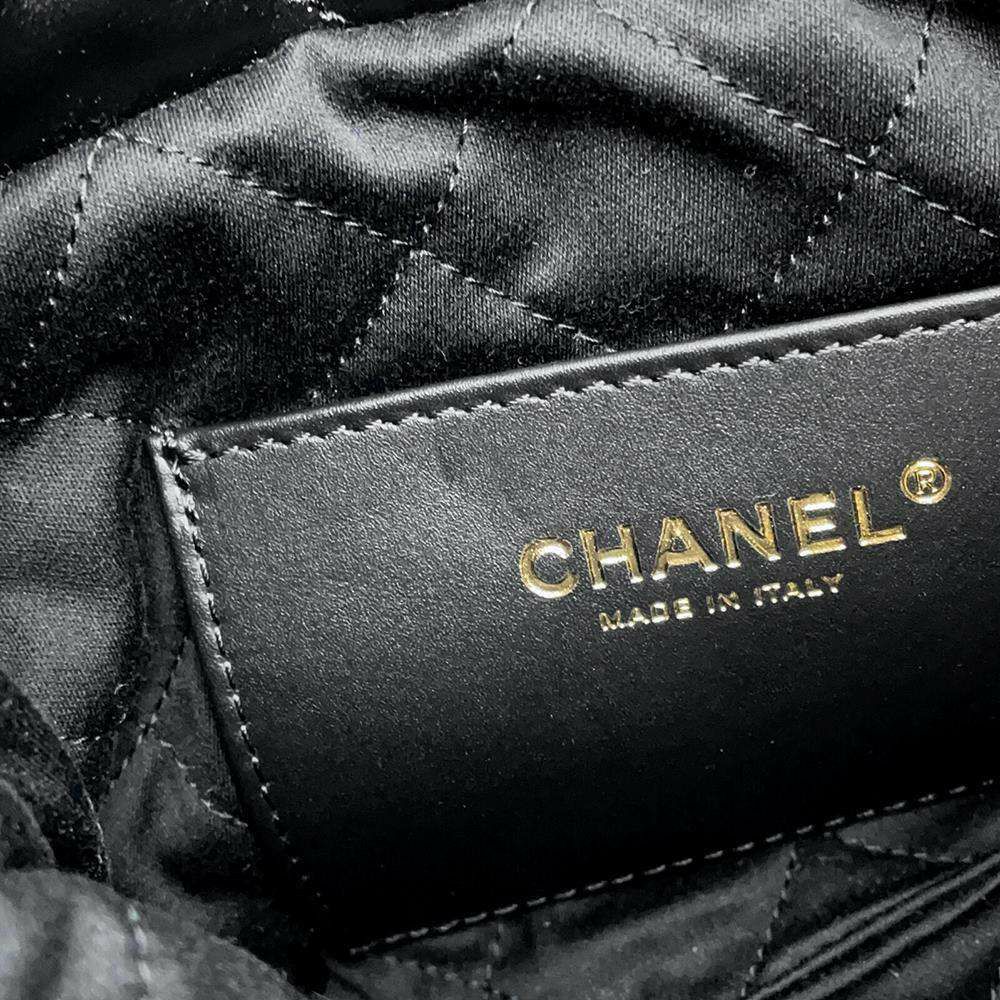 シャネル ハンドバッグ CHANEL 22 ミニ ココマーク シャイニーカーフレザー AS3980 CHANEL 2wayショルダーバッグ 黒