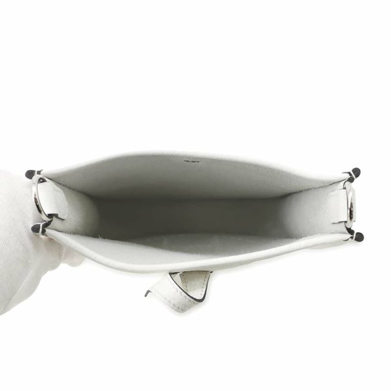 エルメス エブリンTPM アマゾン ニューホワイト/シルバー金具 トリヨンクレマンス W刻印 白