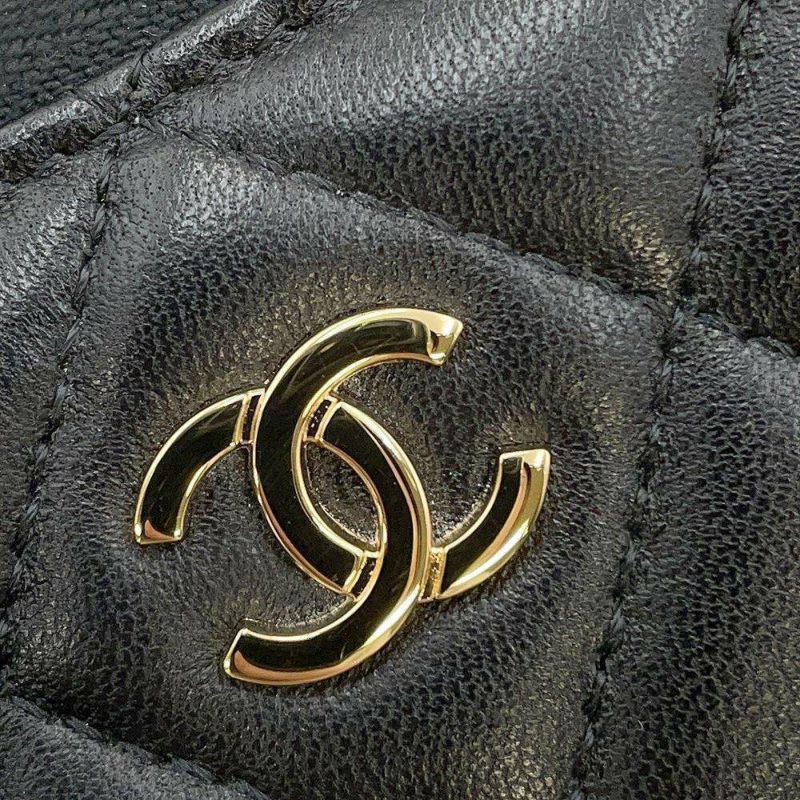 シャネル 長財布 クラシック ロング ジップ ウォレット ココマーク ラムスキン マトラッセ AP0242 CHANEL 黒