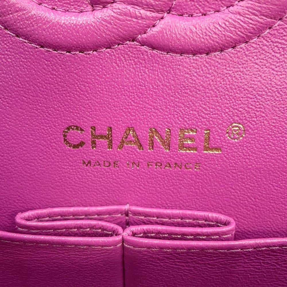 シャネル チェーンショルダーバッグ マトラッセ23 ココマーク ダブルフラップ ラムスキン A01113 CHANEL