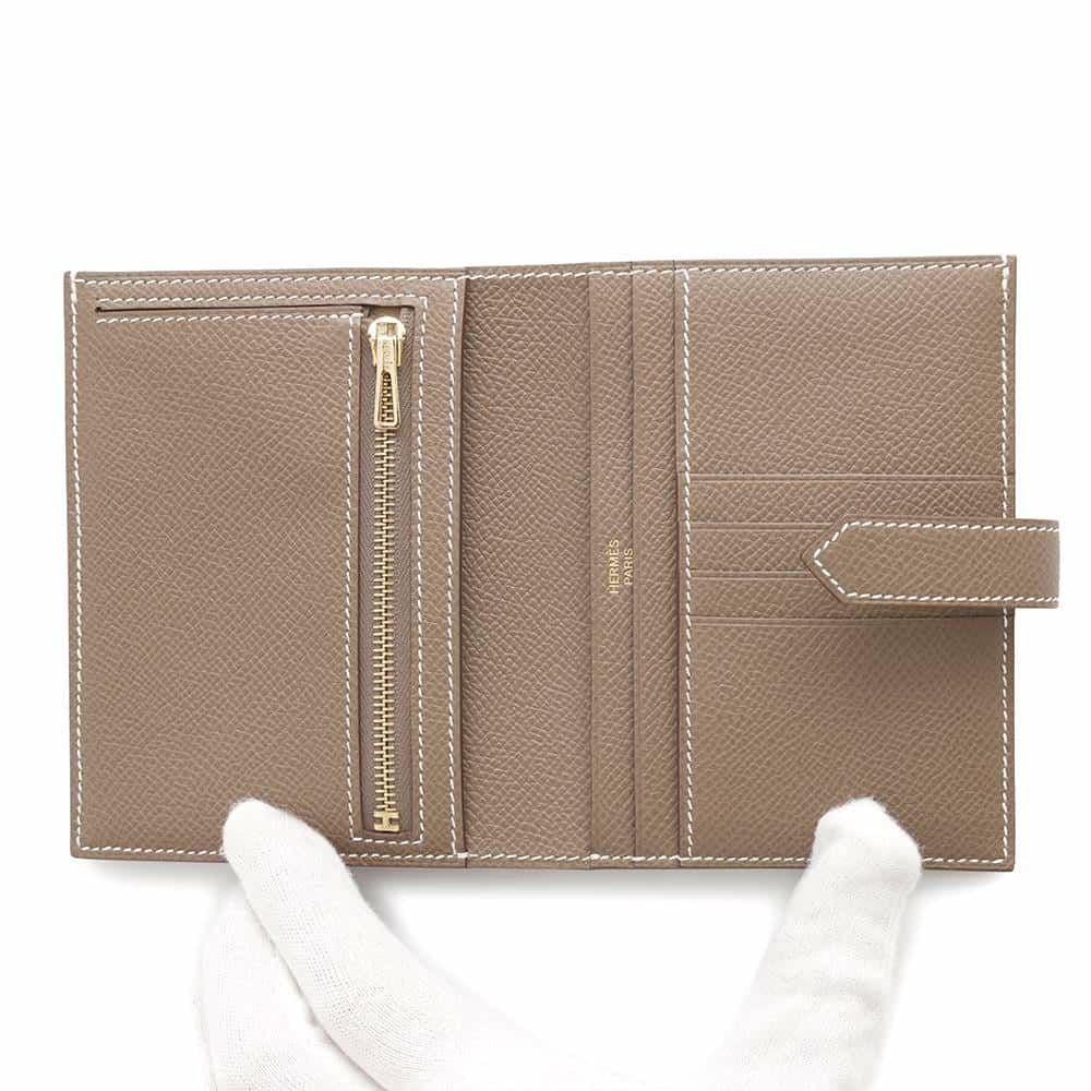 エルメス 二つ折り財布 ベアンコンパクト エトゥープ/ゴールド金具 エプソン W刻印 財布