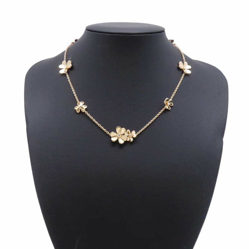 ヴァンクリーフ&アーペル ネックレス フリヴォル ネックレス 9フラワー ダイヤモンド 9P 計0.61ct K18YGイエローゴールド VCARD31500