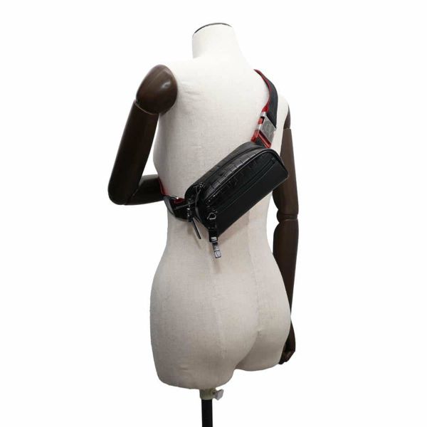 クリスチャン・ルブタン ボディバッグ ブラスター クロスボディ 型押しレザー 1215059 Christian Louboutin 黒