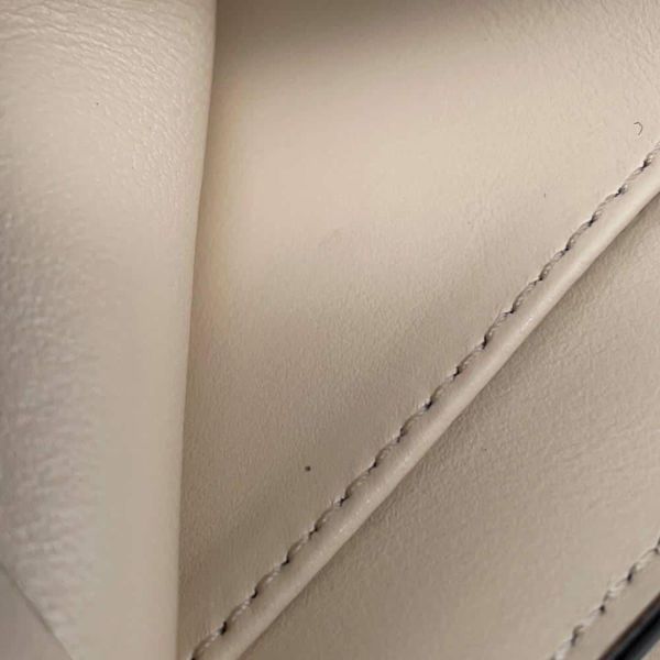 フェンディ 三つ折り財布 ピーカブー レザー 8M0426 FENDI 財布 マイクロウォレット