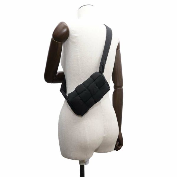 ボッテガヴェネタ ボディバッグ パデットカセット ナイロン 679763 BOTTEGA VENETA バッグ 黒