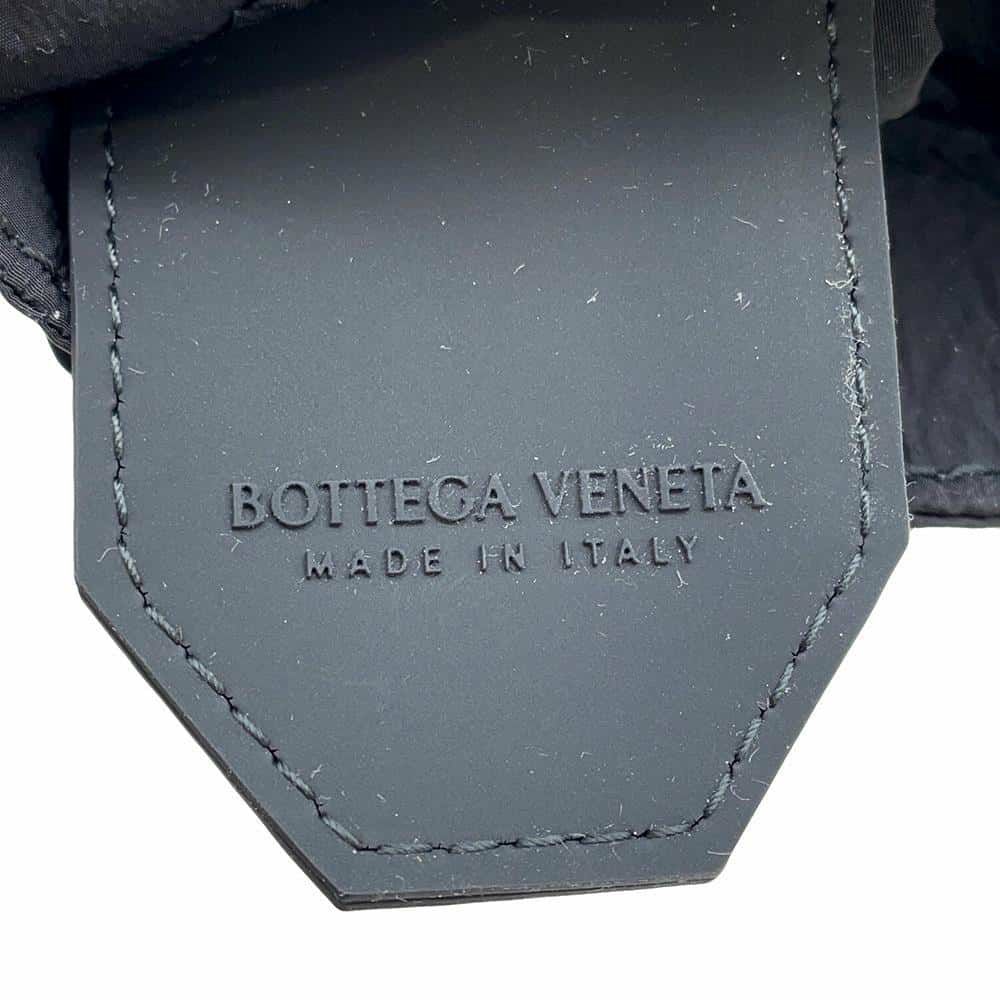 ボッテガヴェネタ ボディバッグ パデットカセット ナイロン 679763 BOTTEGA VENETA バッグ 黒