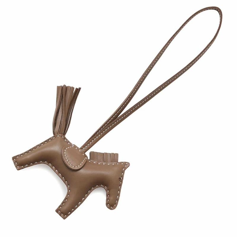エルメス バッグチャーム ロデオ PM エトゥープ ラムスキン W刻印 HERMES チャーム