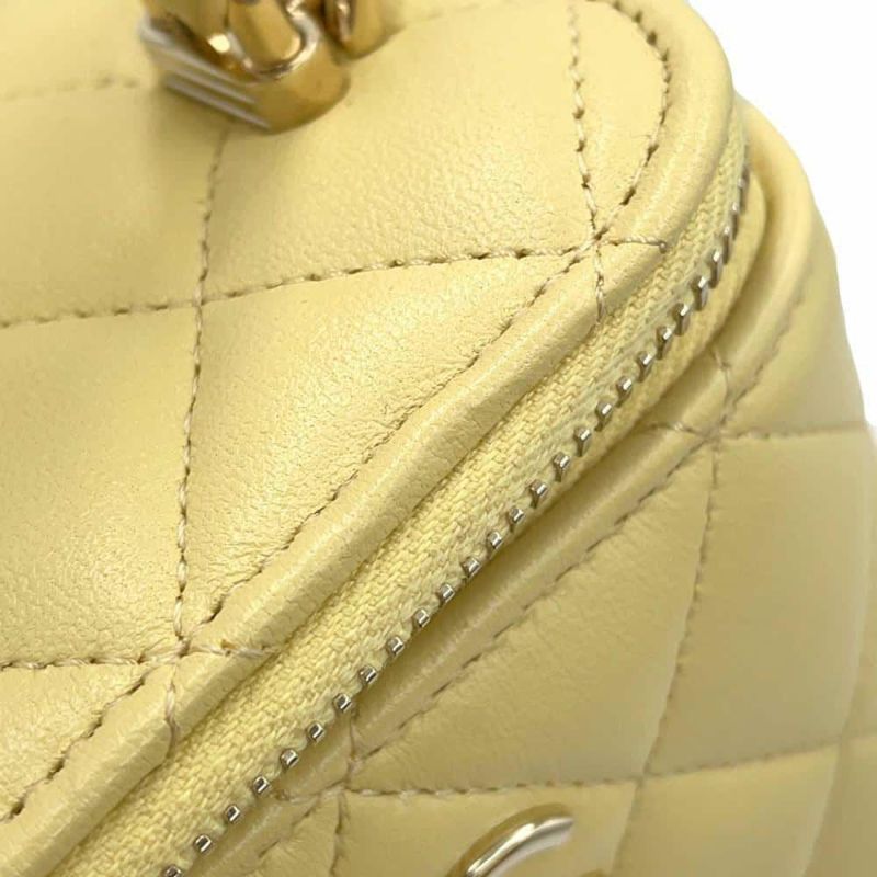 シャネル チェーンショルダーバッグ スモール ヴァニティーケース ラムスキン AP2198 CHANEL