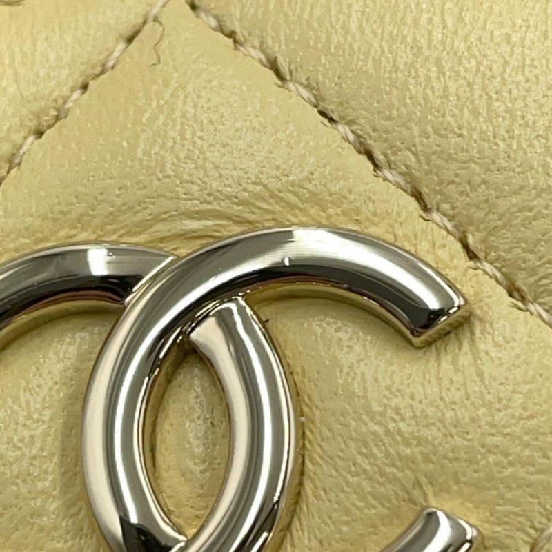 シャネル チェーンショルダーバッグ スモール ヴァニティーケース ラムスキン AP2198 CHANEL