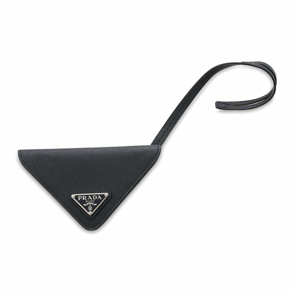 プラダ ネームタグ トライアングル サフィアーノレザー 2TT153 PRADA