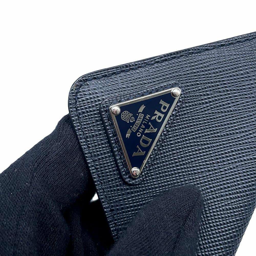プラダ ネームタグ トライアングル サフィアーノレザー 2TT153 PRADA