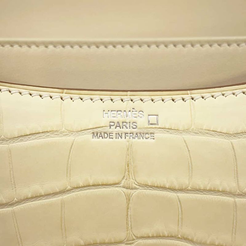 エルメス ミニ コンスタンス3 ミロワール ヴァニラ/シルバー金具 アリゲーターマット B刻印 バニラ