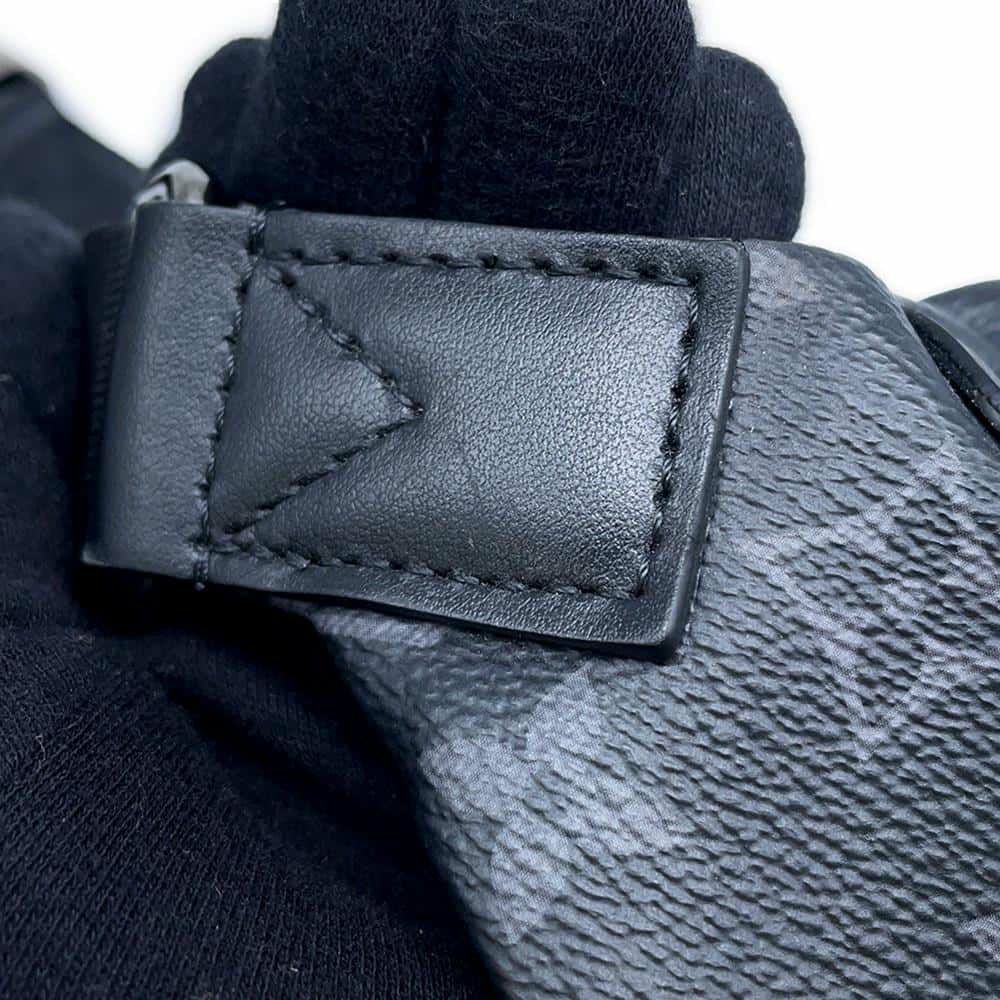 ルイヴィトン ボディバッグ モノグラム・エクリプス ディスカバリー・バムバッグ M44336 LOUIS VUITTON ブラック 黒