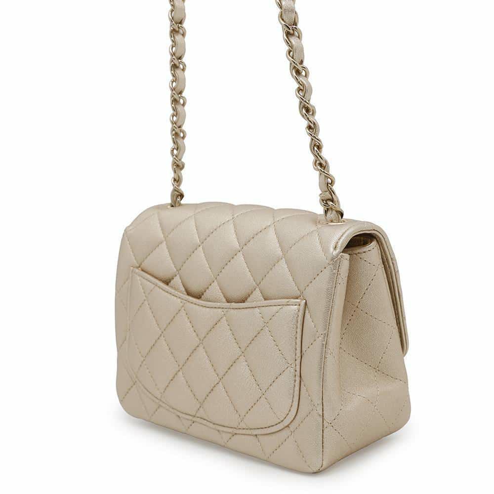シャネル チェーンショルダーバッグ マトラッセ ココマーク ラムスキン ミニマトラッセ A35200 CHANEL ミニマト シングルチェーン