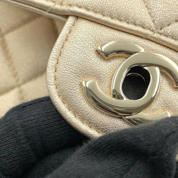 シャネル チェーンショルダーバッグ マトラッセ ココマーク ラムスキン ミニマトラッセ A35200 CHANEL ミニマト シングルチェーン