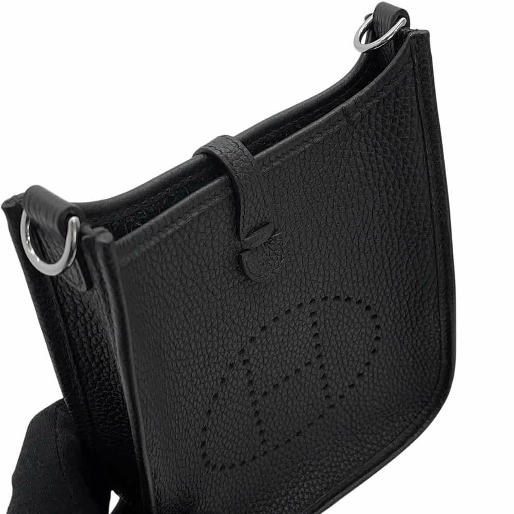 エルメス エブリンTPM アマゾン ブラック/シルバー金具 トリヨンクレマンス Z刻印 黒