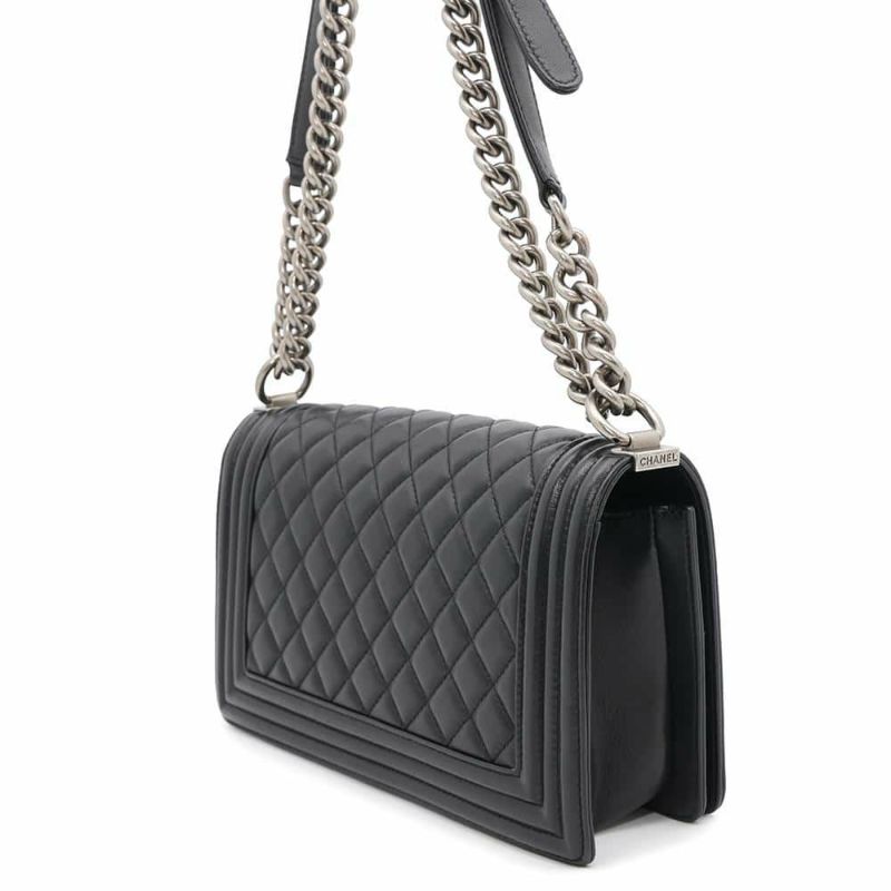 シャネル チェーンショルダーバッグ ココマーク ボーイシャネル A67086 CHANEL 斜めがけ BOY CHANEL 黒
