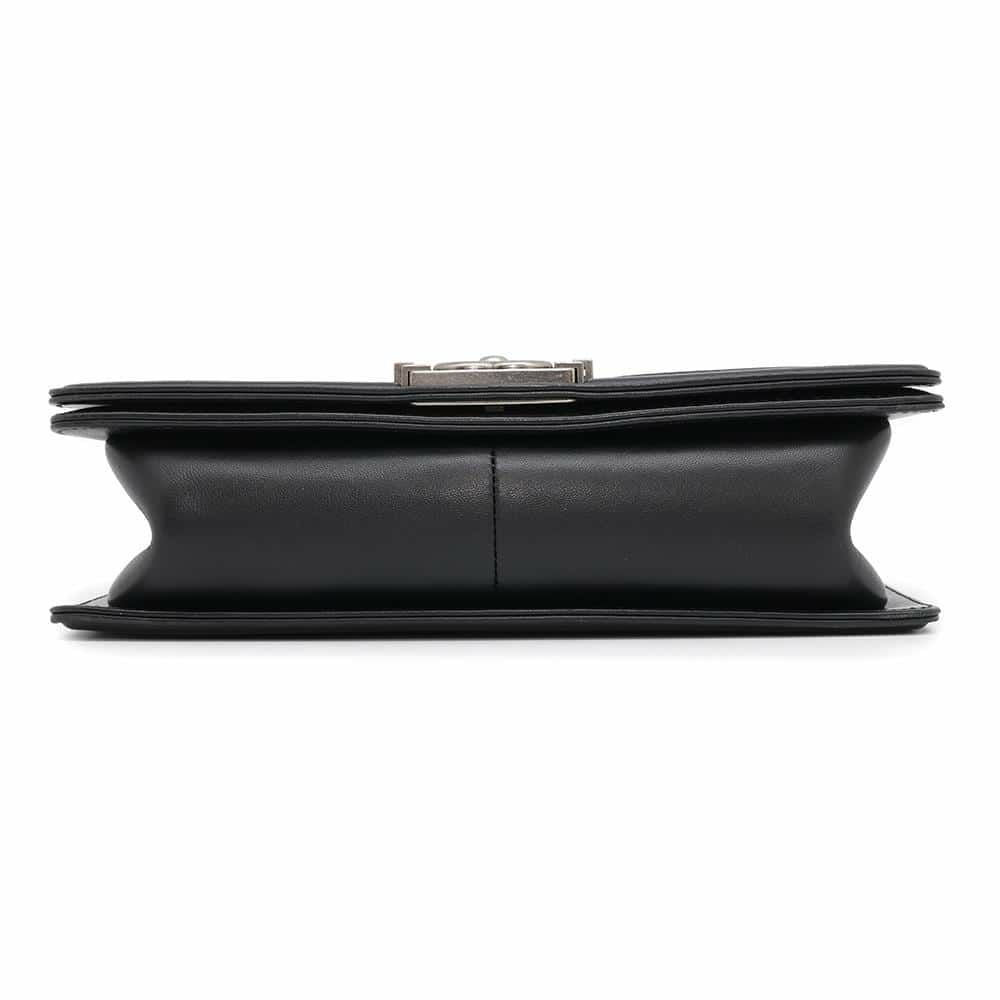 シャネル チェーンショルダーバッグ ココマーク ボーイシャネル A67086 CHANEL 斜めがけ BOY CHANEL 黒