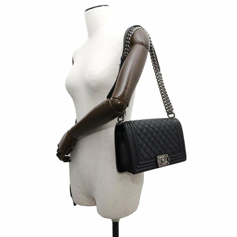 シャネル チェーンショルダーバッグ ココマーク ボーイシャネル A67086 CHANEL 斜めがけ BOY CHANEL 黒