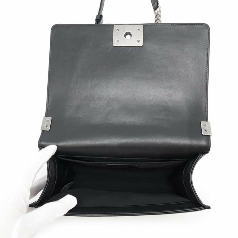 シャネル チェーンショルダーバッグ ココマーク ボーイシャネル A67086 CHANEL 斜めがけ BOY CHANEL 黒