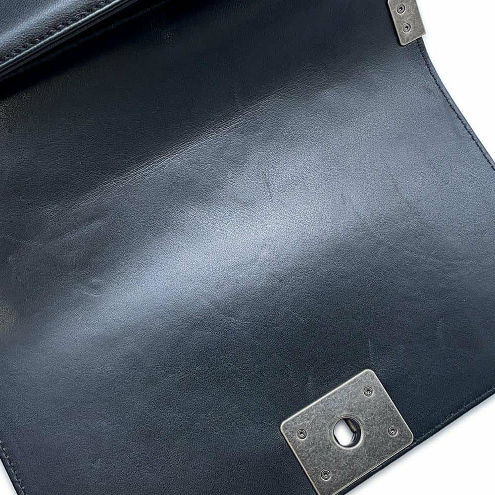 シャネル チェーンショルダーバッグ ココマーク ボーイシャネル A67086 CHANEL 斜めがけ BOY CHANEL 黒