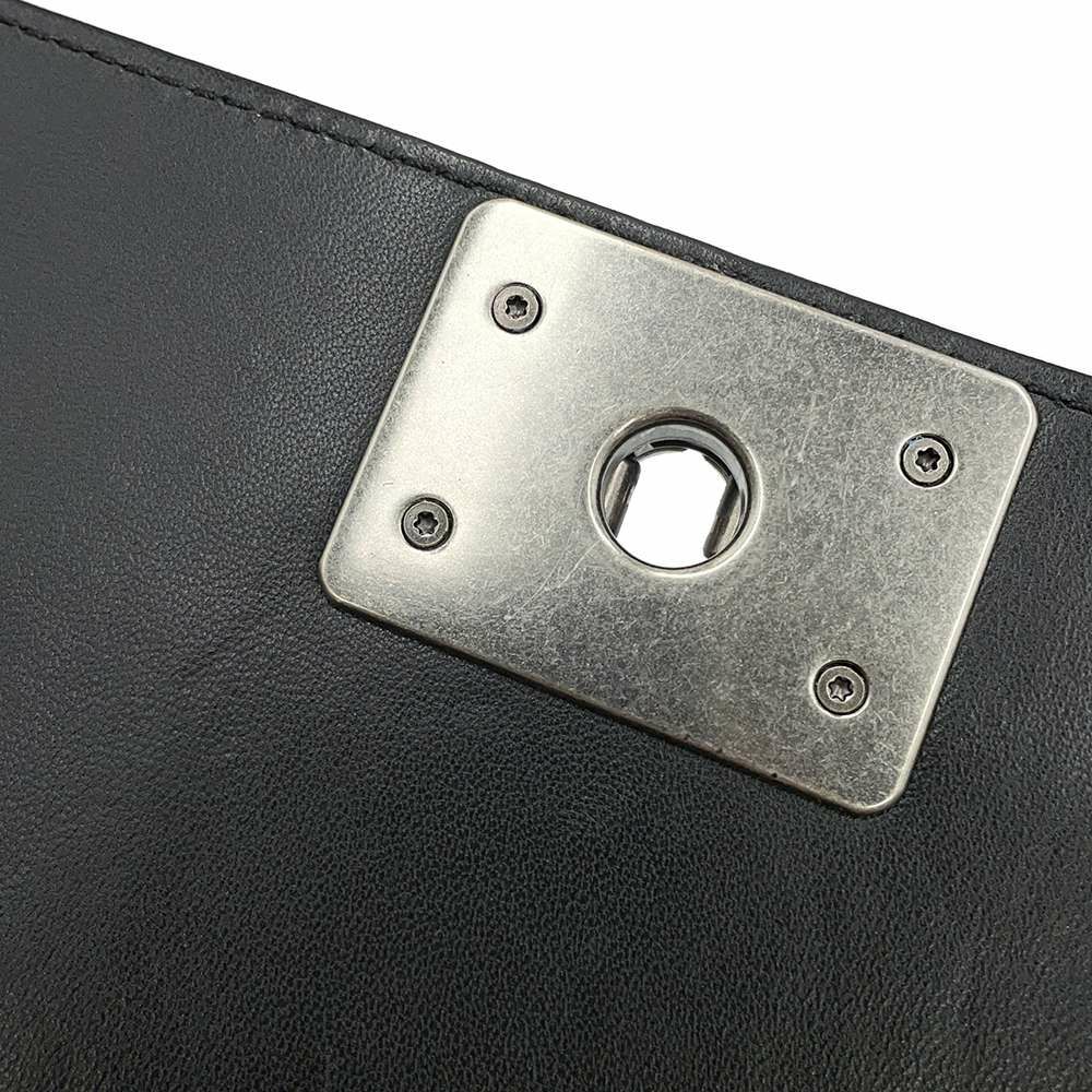 シャネル チェーンショルダーバッグ ココマーク ボーイシャネル A67086 CHANEL 斜めがけ BOY CHANEL 黒