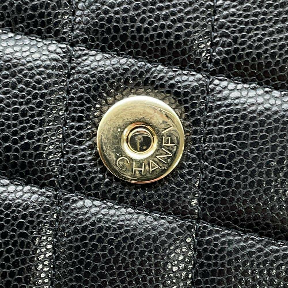 シャネル チェーンウォレット マトラッセ ココマーク キャビアスキン CHANEL 財布 ブラック 黒