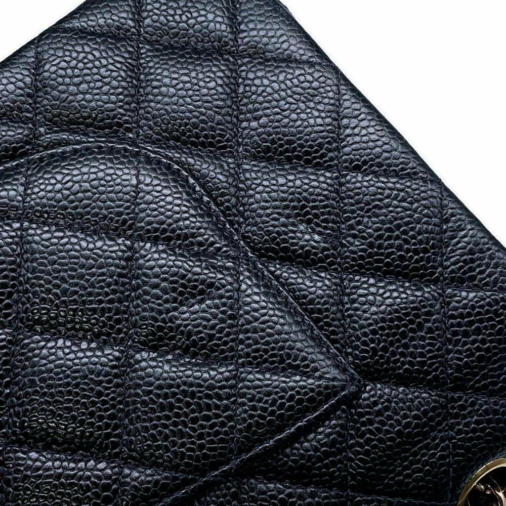 シャネル チェーンショルダーバッグ マトラッセ25 ココマーク キャビアスキン ダブルチェーン A01112 CHANEL 黒
