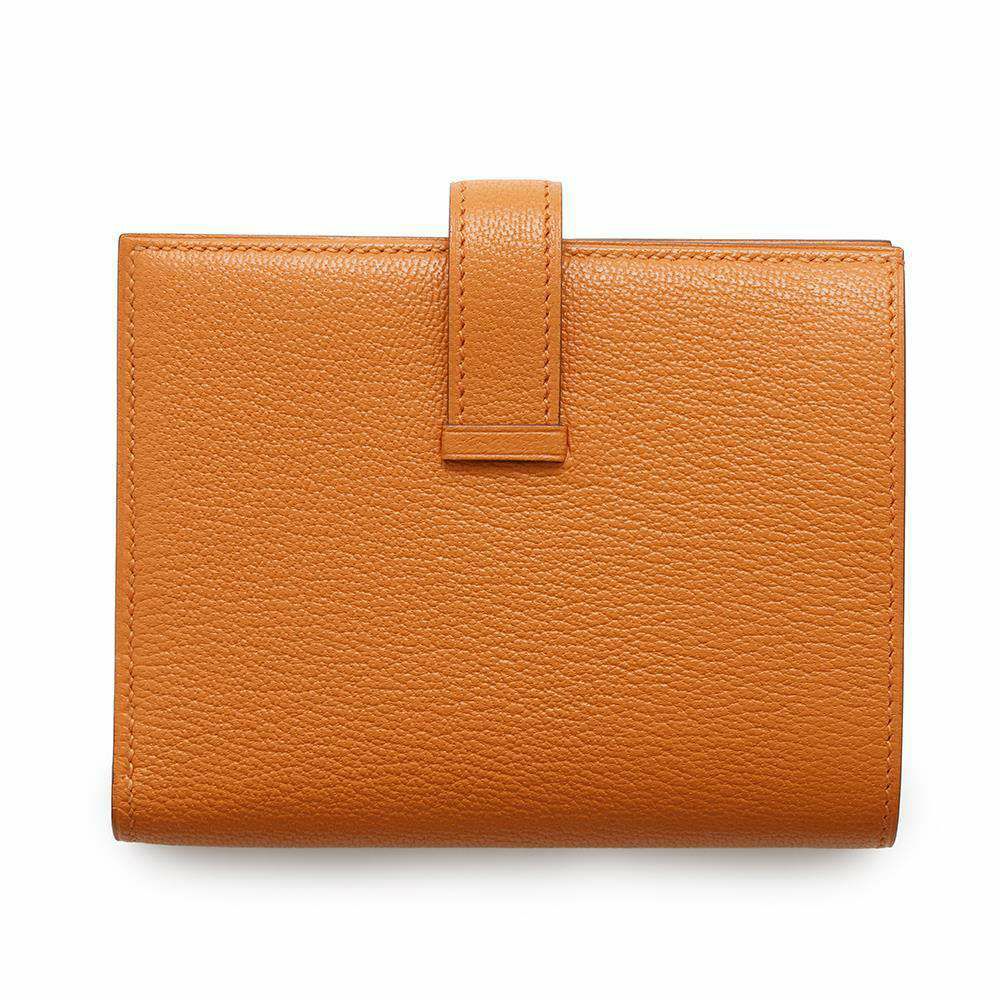 エルメス 二つ折り財布 ベアンコンパクト オレンジ/ゴールド金具 シェブルミゾル W刻印 財布 シェーブル