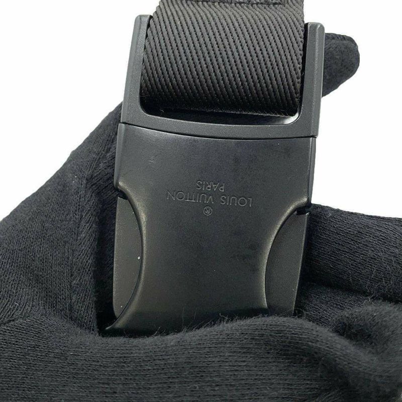 ルイヴィトン ボディバッグ モノグラム・シャドウ ディスカバリー・バムバッグPM M46036 ウエストバッグ 黒 ブラック