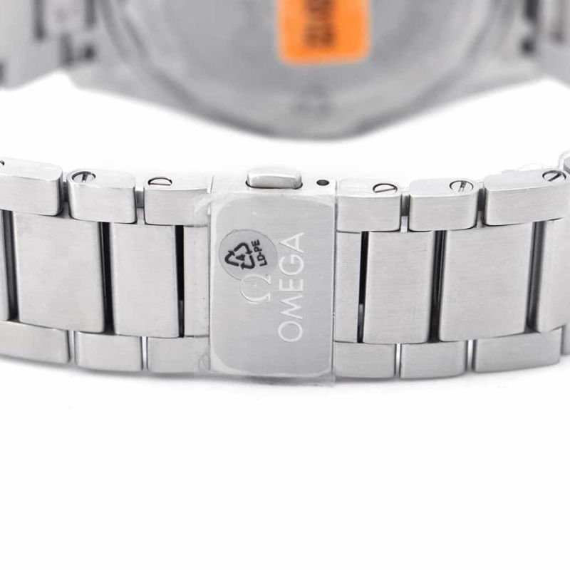 オメガ シーマスター レイルマスター コーアクシャル クロノメーター 220.10.40.20.06.001 グレー文字盤