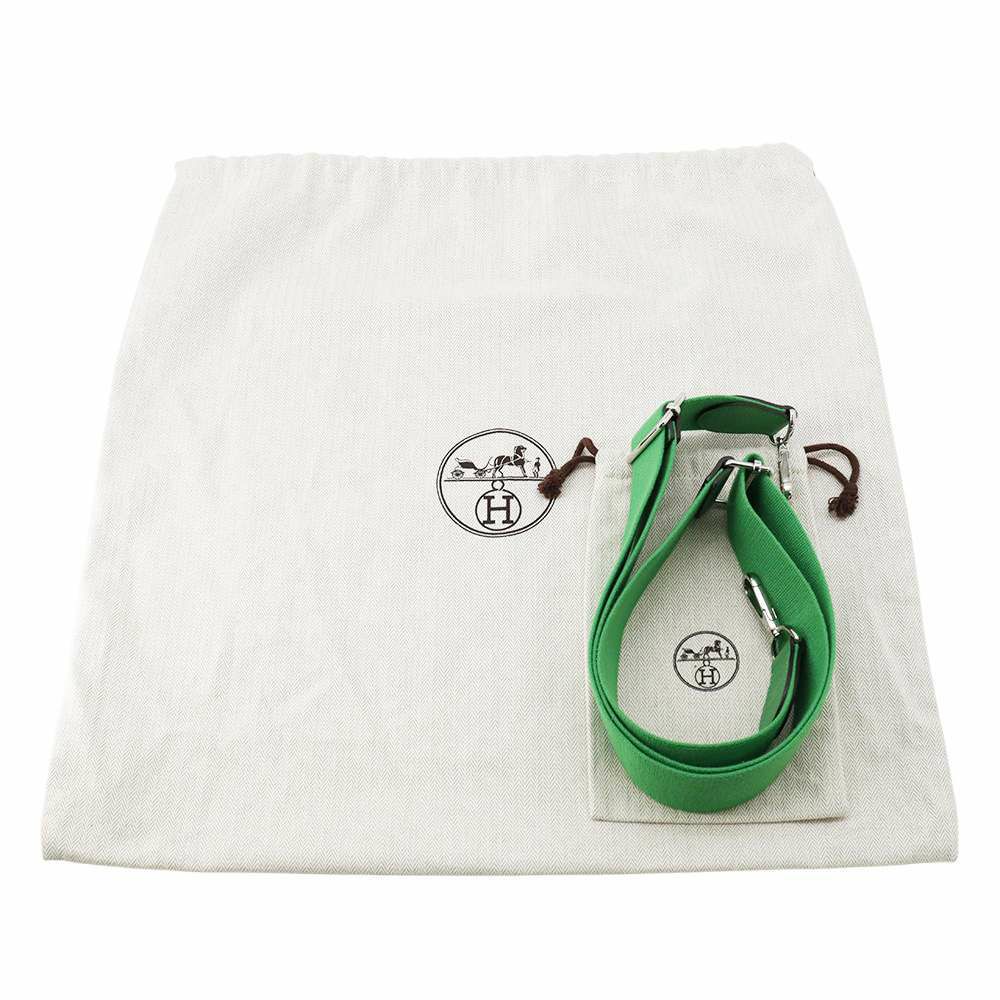 エルメス ショルダーバッグ エブリン3 GM バンブー/シルバー金具 トリヨンクレマンス □Q刻印