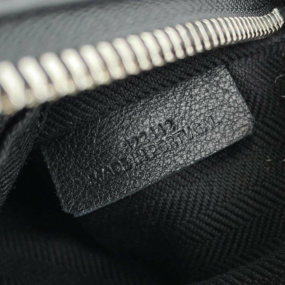 ロエベ ショルダーバッグ キュービィ スモール カーフレザー B906Q63X04 LOEWE 黒