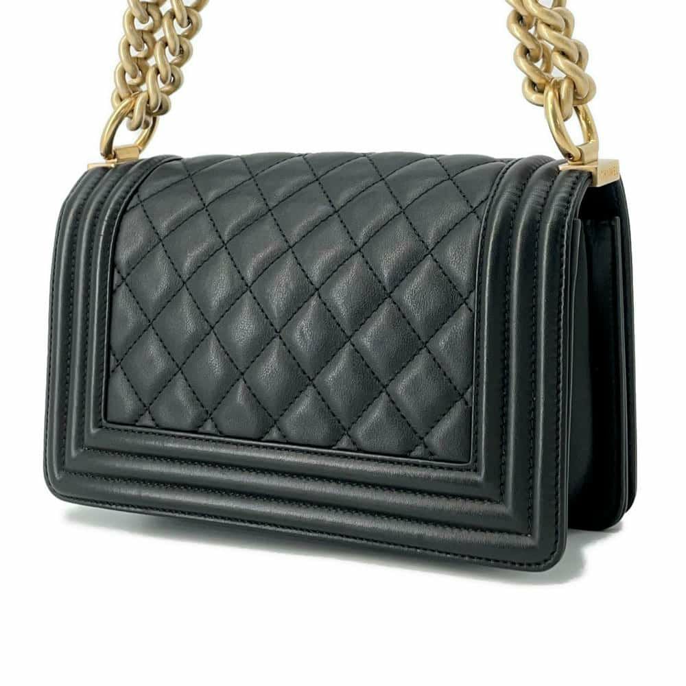 シャネル チェーンショルダーバッグ ボーイシャネル スモール マトラッセ ココマーク A67085 BOY CHANEL バッグ 黒