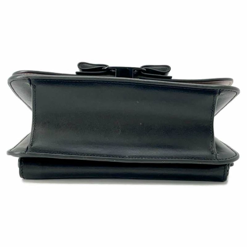 サルヴァトーレ・フェラガモ チェーンショルダーバッグ ヴァラ リボン 21 G877 Ferragamo 黒