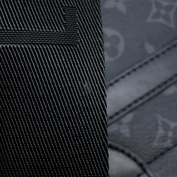 ルイヴィトン ショルダーバッグ モノグラム・エクリプス ソミュール・メッセンジャー M45911 ブラック 黒