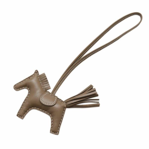 エルメス バッグチャーム ロデオ PM エトゥープ ラムスキン W刻印 HERMES チャーム