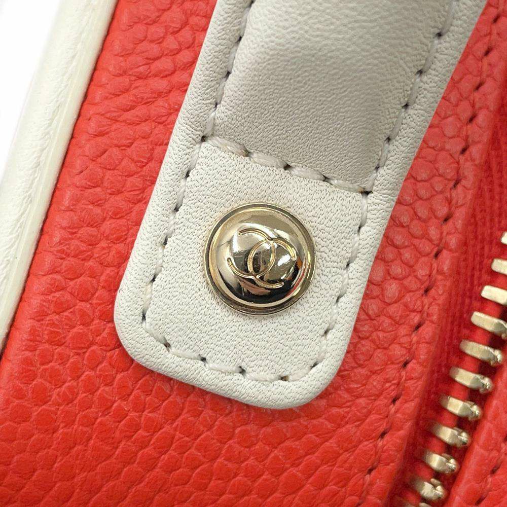 シャネル チェーンショルダーバッグ CCフィリグリー ココマーク マトラッセ キャビアスキン A84452 CHANEL