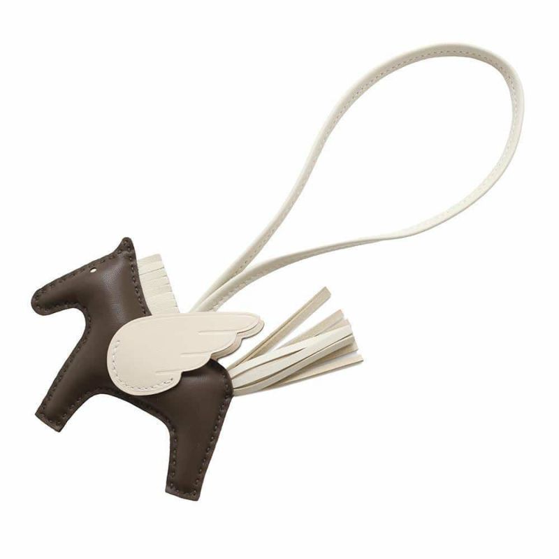 エルメス バッグチャーム ロデオPM ペガサス ショコラ/クレ ラムスキン W刻印 HERMES チャーム