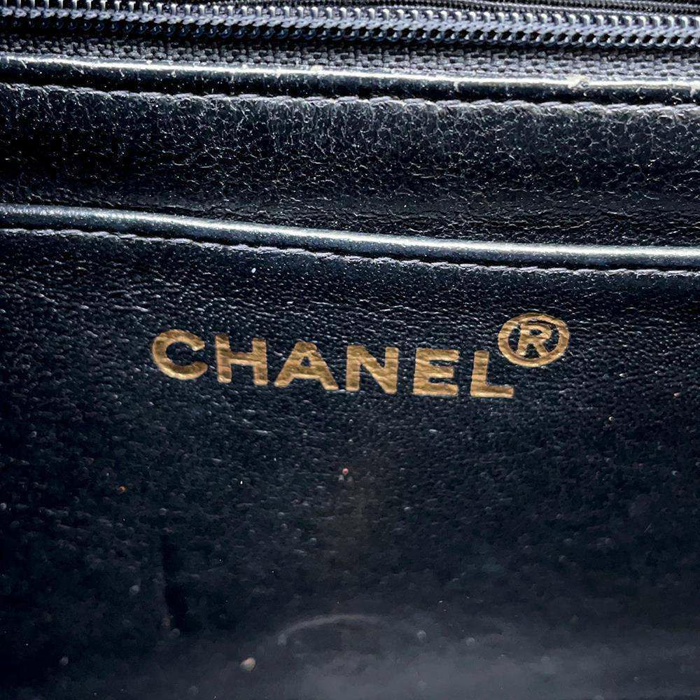 シャネル チェーンショルダーバッグ ダイアナ マトラッセ ココマーク ラムスキン A05289 CHANEL 黒