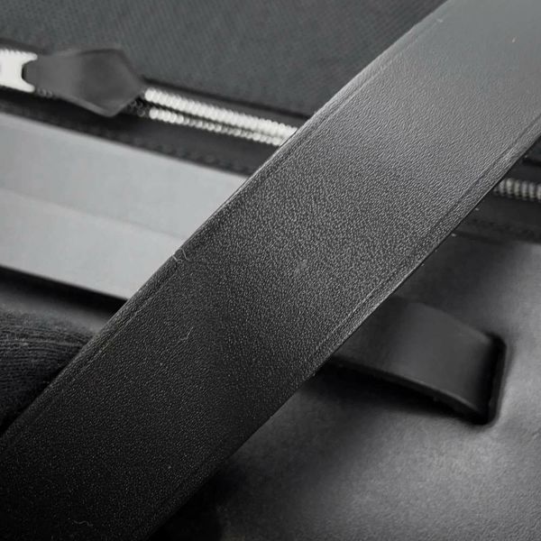 エルメス ショルダーバッグ エールバッグジップMM ブラック/シルバー金具 ヴァッシュハンター /トワルミリタリー B刻印 黒