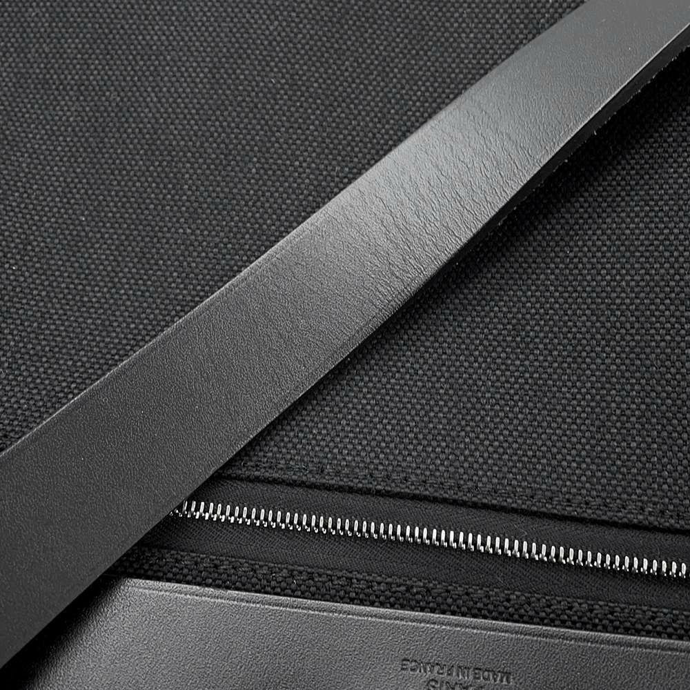 エルメス ショルダーバッグ エールバッグジップMM ブラック/シルバー金具 ヴァッシュハンター /トワルミリタリー B刻印 黒