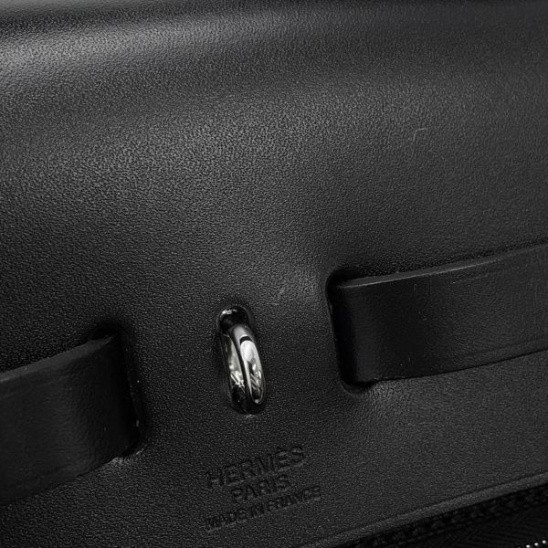 エルメス ショルダーバッグ エールバッグジップMM ブラック/シルバー金具 ヴァッシュハンター /トワルミリタリー B刻印 黒