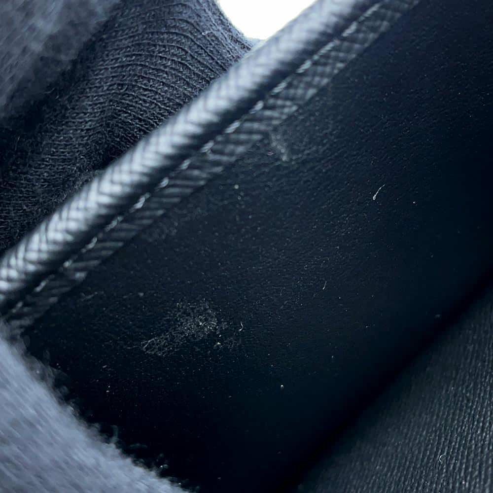 ルイヴィトン 長財布 ダミエ・グラフィット ジッピーウォレット・ヴェルティカル N63095 LOUIS VUITTON ブラック 黒