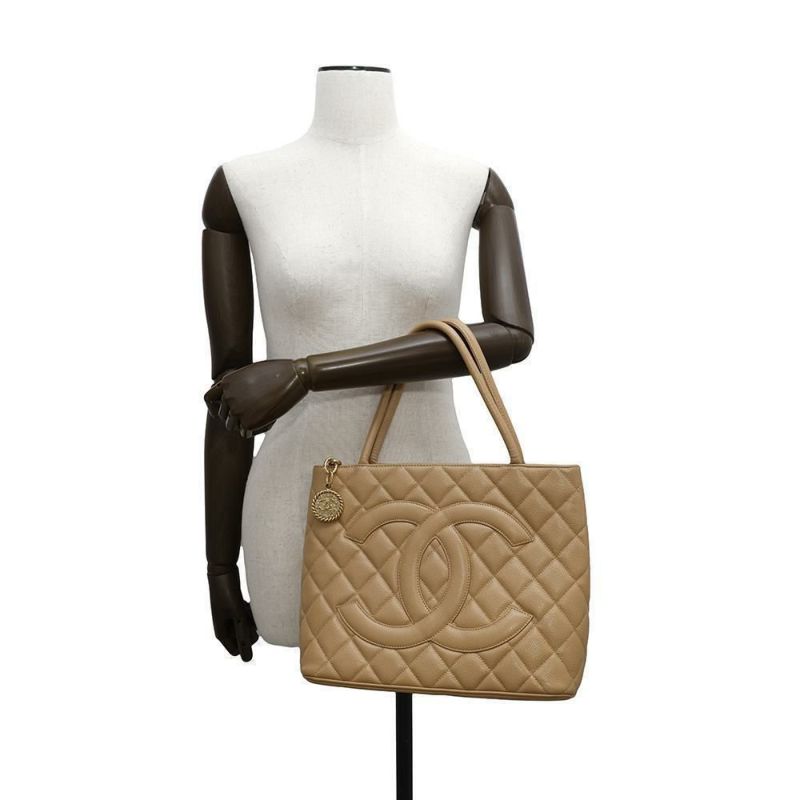 シャネル トートバッグ 復刻トート ココマーク キャビアスキン A01804 CHANEL バッグ マトラッセ キルティング